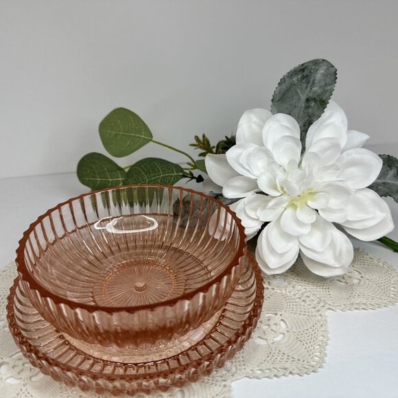 Anchor Hocking QUEEN MARY Pink Depression Glass Berry Candy Bowl Plate Set 1940s - Picture 7 of 15